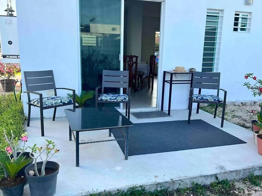 Casa Flor De Mayo, Fresca, Climas, En Privada Villa Merida